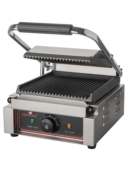 Contactgrill Solocompact - H 19.3 x 28.9 x 32 CM - 14 KG - 220 - 240 V - 1800 W - Gietijzer - Geribbeld - +50°C / +300°C - Caterchef - 688400 E688400 €148.31 Contactgrills