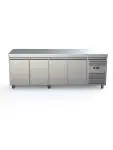 Koelwerkbank - 4-Deurs - 461 Liter - RVS - 230V - H 85 x B 223 x D 70 CM - G-Line 71353 €999.00 Koelwerkbanken