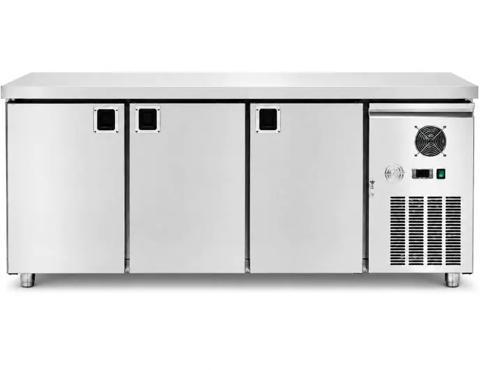Vrieswerkbank Foodtruck - 3-Deurs - RVS - H 85 x B 179.5 x D 60 CM - G-Line GL-169117 €1,799.00 Vrieswerkbanken