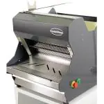 Broodsnijmachine 13 MM - Tafelmodel - 230V - H 75 x B 64 x D 68 CM - Combisteel 7061.0205 €1,855.00 Brood snijmachines