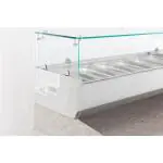 Opzetvitrine - Gekoeld - 10x 1/4 GN - 230V - H 43.5 x B 200 x D 33.5 CM - Combisteel 7450.0013 €550.00 Vitrine met glas