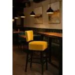 Barkruk Napels - Met Rugleuning - Geel - Velvet - G-Line HW-58238 €79.95 Horeca barkrukken